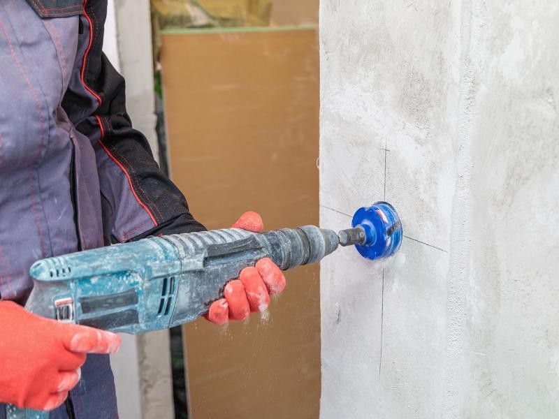 Perfuratriz Diamantada para Concreto: Quando Investir em um Modelo Premium